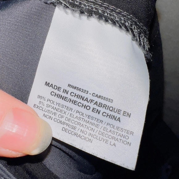 Men’s Nike Golf Dri Fit Gray Standard Fit Flat Front Shorts - Picture 4 of 5